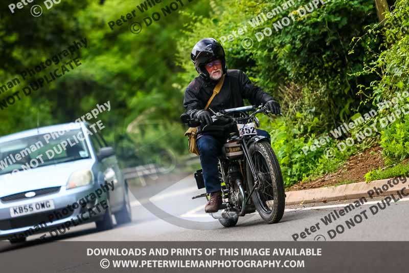 Vintage motorcycle club;eventdigitalimages;no limits trackdays;peter wileman photography;vintage motocycles;vmcc banbury run photographs